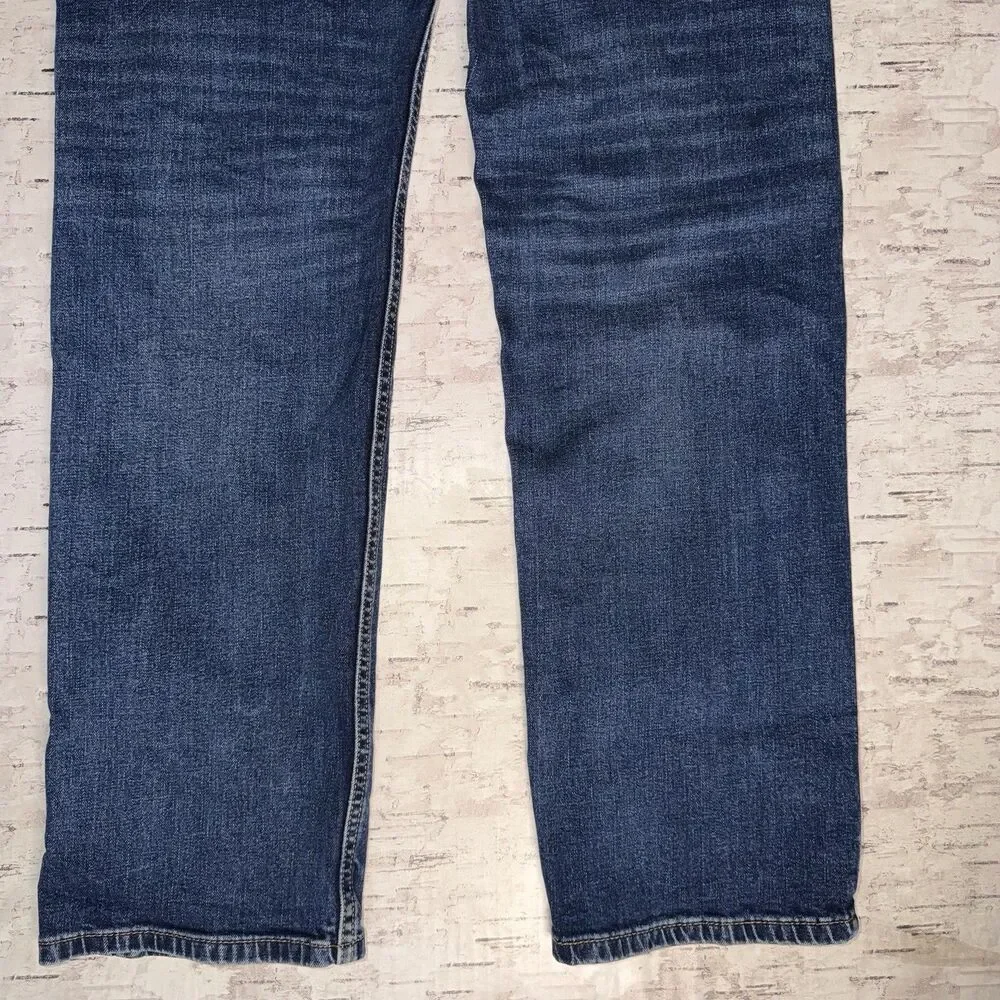 Levis 505 Mens Size 36x34 (msrs 36x32.5) Relaxed Straight Stretch Jeans